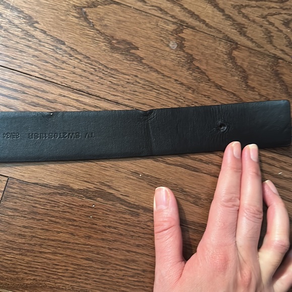 Valentino Garavani belt - Picture 13 of 17